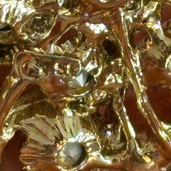 Vintage BSK Large Iridescent Rhinestones Floral Gold Tone  Brooch - Picture 4 of 5